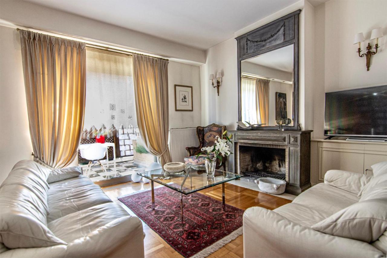 The Magnolia - Sophisticated Residence Атина Екстериор снимка